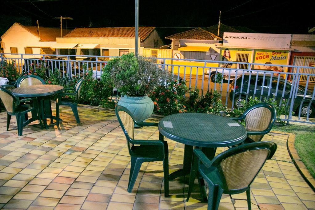 Hotel Veredas Paracatu Bagian luar foto