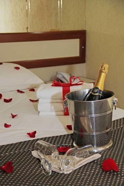 Hotel Veredas Paracatu Bagian luar foto